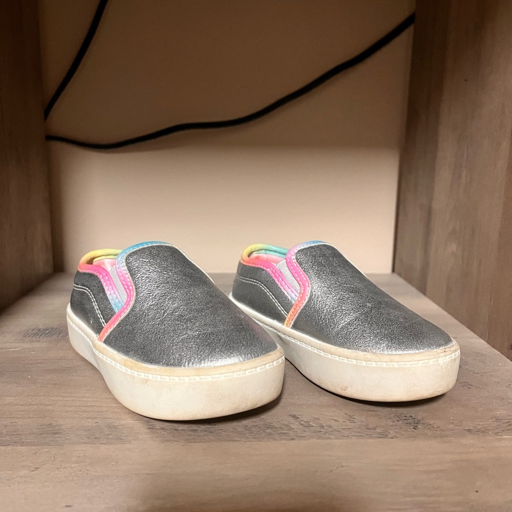 Size 7 slip on sneakers